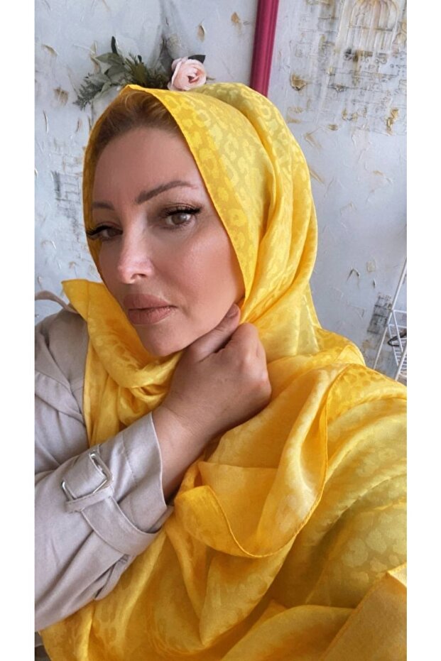 Leopard Pattern Shawl - 1