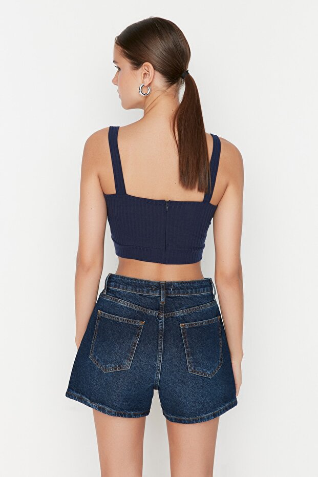 Koyu Mavi Önden Düğmeli Yüksek Bel Mini Denim Şort TWOSS22SR00112 - 5