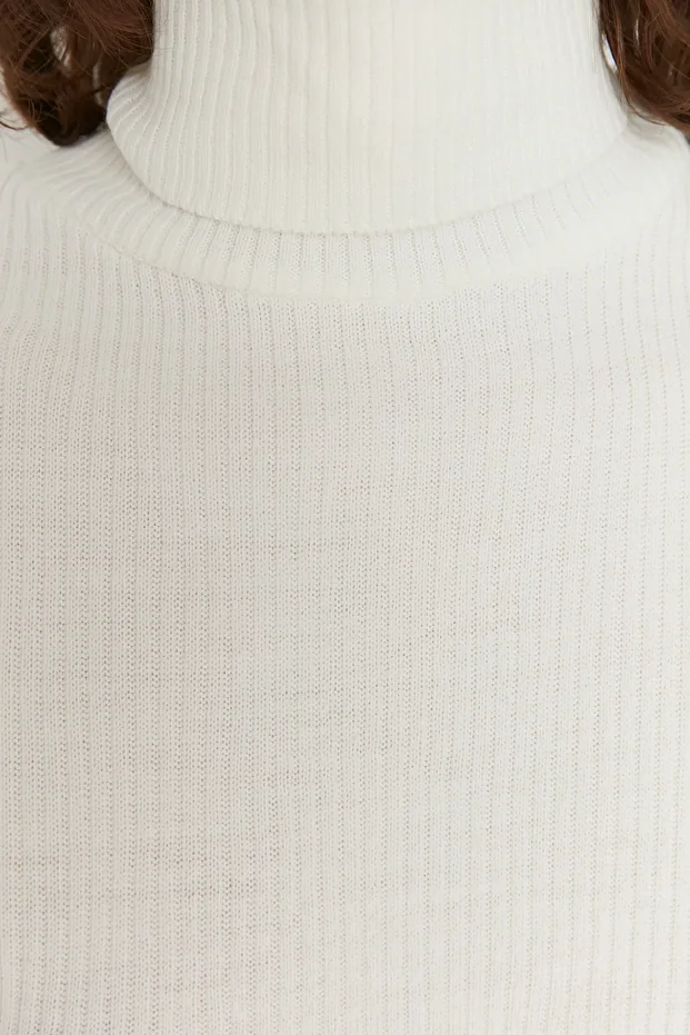 Ecru Basic Turtleneck Sweater TWOAW21KZ1279 - 4