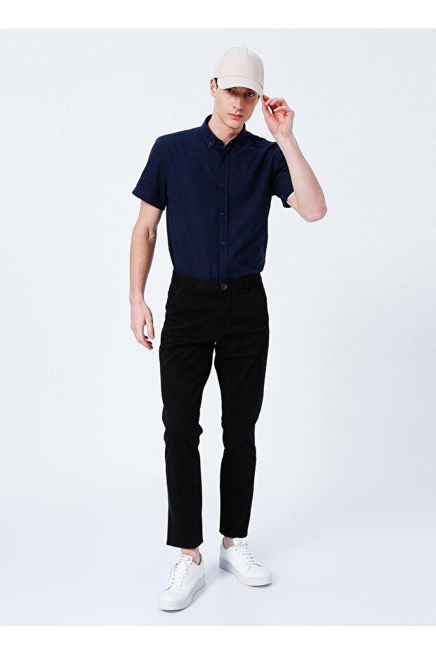 Muri Low Waist Slim Fit Plain Black Men's Chino Pants