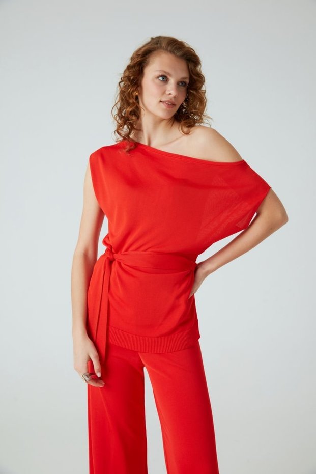 Italian Thread Belted Red Blouse