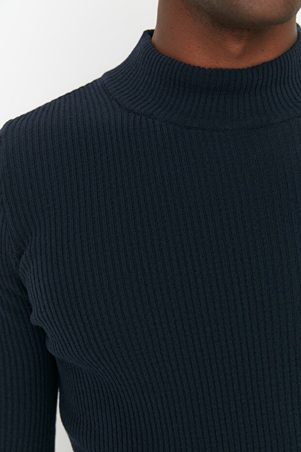 Lacivert Fitted Dar Kalıp Pamuklu Yarım Balıkçı Yaka Fitilli Triko Kazak TMNAW21KZ0568 - 4