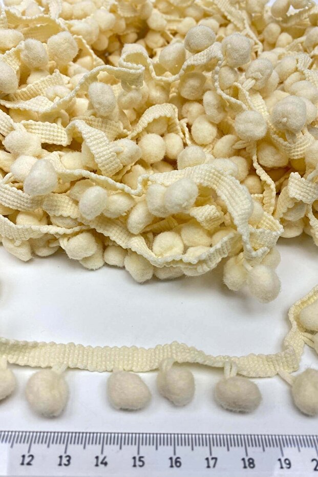 Pompom Strip 20 Mt - 2