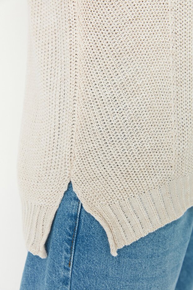 Unisex Beżowy Sweter Oversize Z Dzianiny - Okrągły Dekolt Z Rozcięciem Tmnaw21Kz0552 - 3