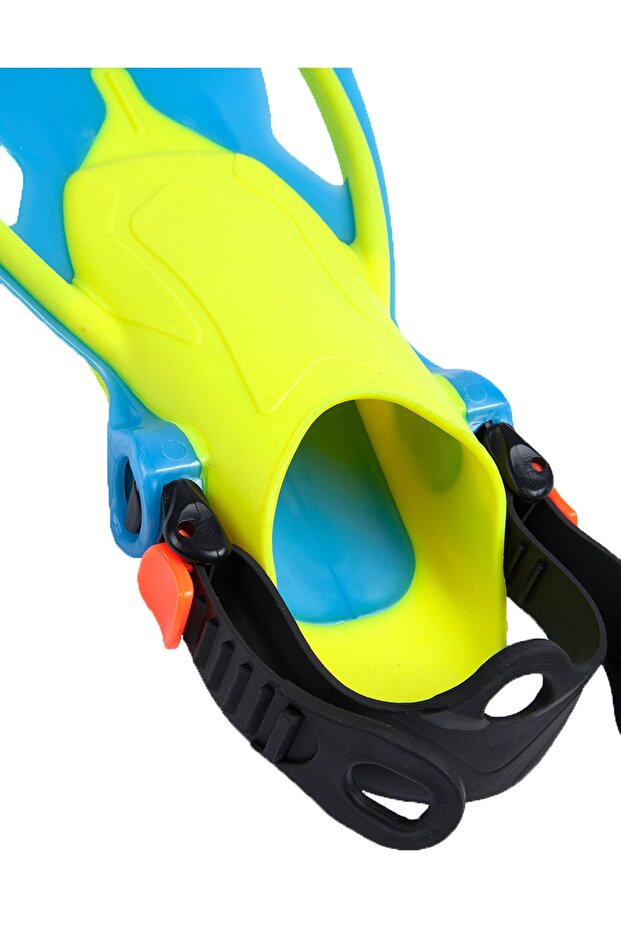 Turbulence Junior (27-31) - 3