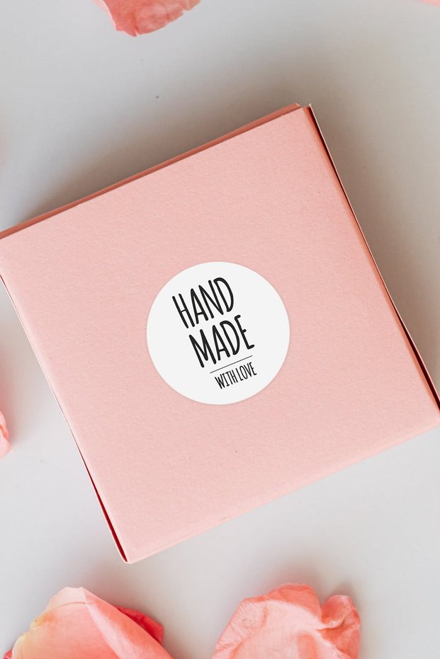 Handmade With Love Written Round Adhesive Handmade Product Packaging, Package Label Sticker