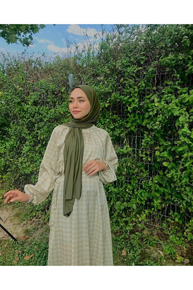 Hijab Combed Cotton Shawl Hijab Model Leaf Green