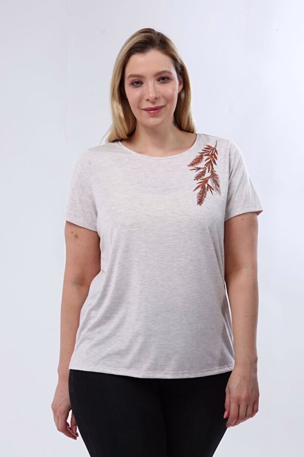 بالاضافة الى حجم بلوزة مطرزة - 6