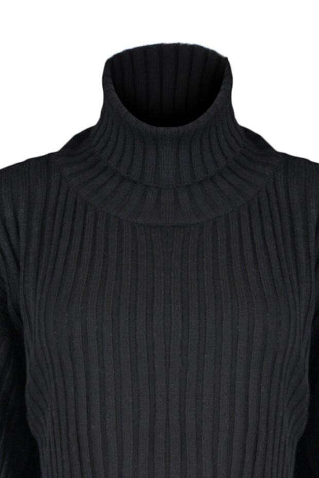 Schwarzer kurzer Basic-Strickpullover TWOAW22KZ0223 - 7