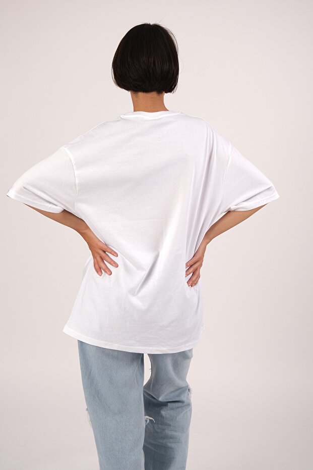 Oversize Plato Baskılı Beyaz Tshirt - 4