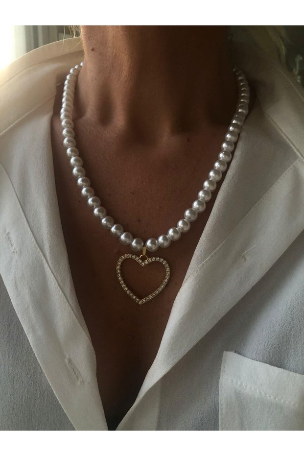 Rs Design Big Heart Detailed Pearl Necklace