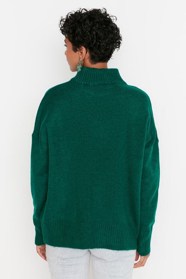 Weich strukturierter smaragdgrüner Strickpullover – weite Passform TWOAW23KZ00469 - 4