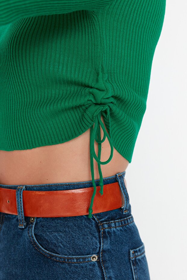 Grüner Strickpullover - 4