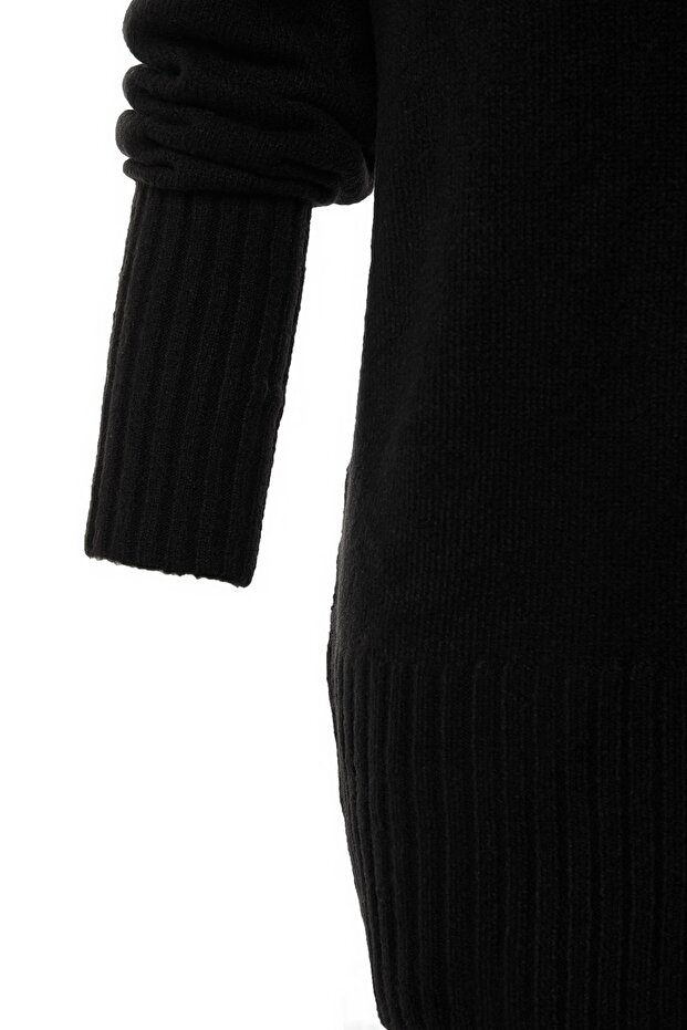 Siyah Geniş Kalıp Yumuşak Dokulu Basic Triko Kazak TWOAW23KZ00490 - 7