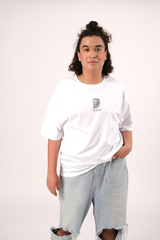 Oversize Plato Baskılı Beyaz Tshirt - 3