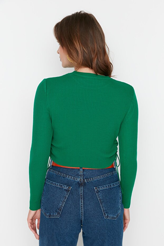 Grüner Strickpullover - 5