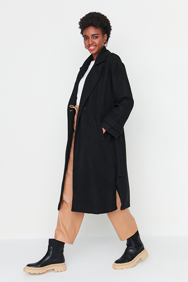 Czarny oversize, długi, wełniany płaszcz typu oversize z paskiem TWOAW22KB0015 - 10