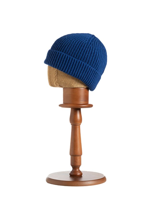 قبعة محبوكة أساسية - 1