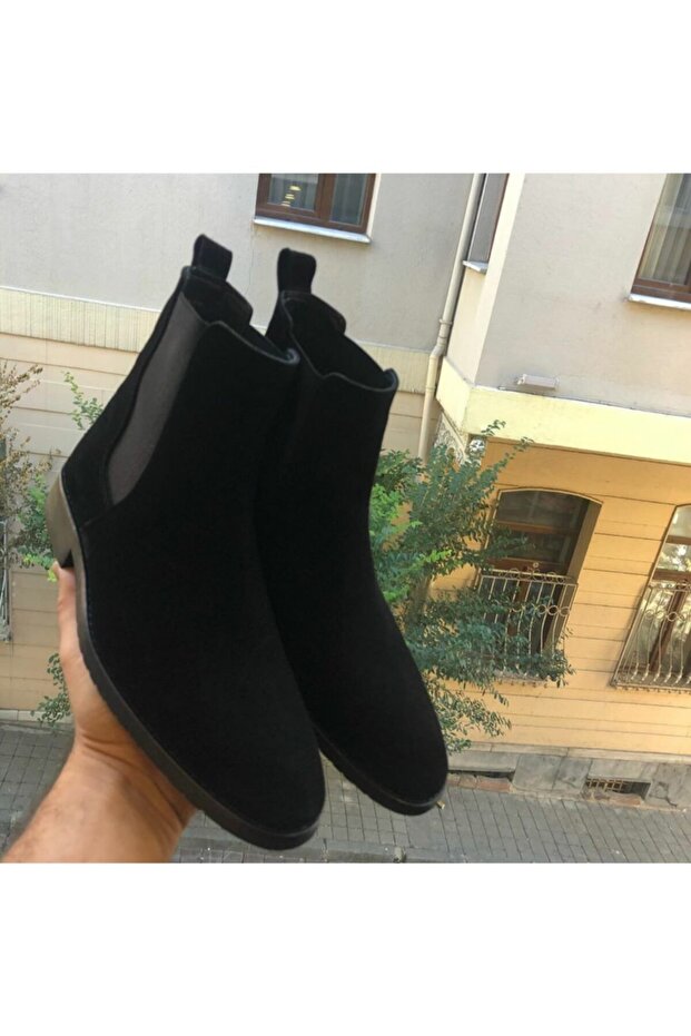 Elastic Chelsea Suede Boots