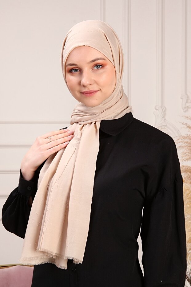 Bamboo Shawl Elegance