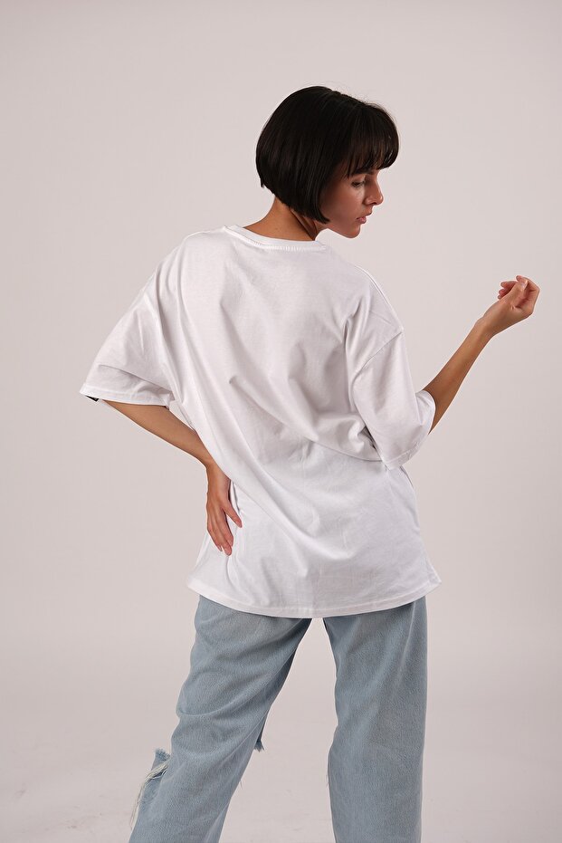 Oversize Plato Baskılı Beyaz Tshirt - 6