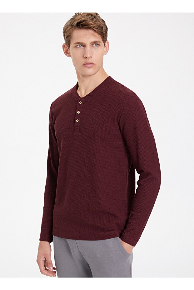Men's Claret Red T-Shirt