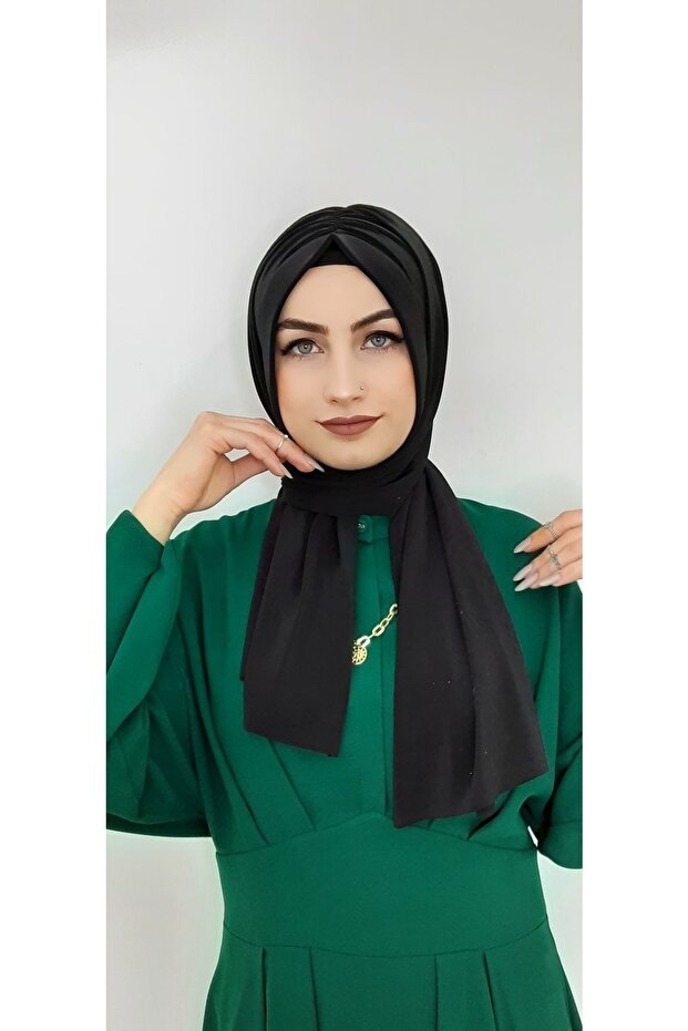 شال جاهز برباط لون أسود