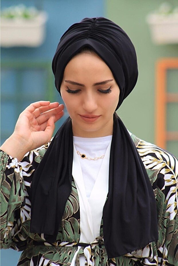 غطاء رأس جاهز من القماش الرملي الأسود للسيدات