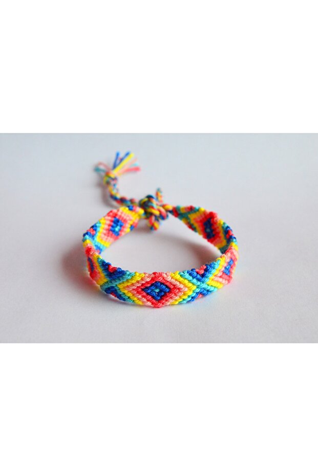 Handmade Friend Bracelet - Adjustable and Durable - Lasting Colors