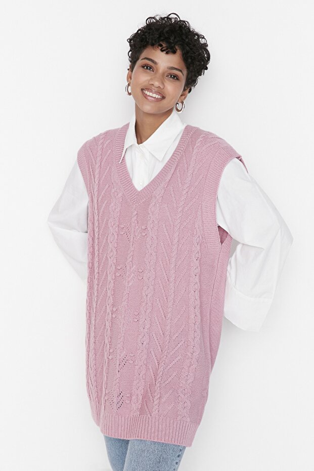 Różowy sweterek z dekoltem w kształcie litery V TCTAW23SV00005 - 1