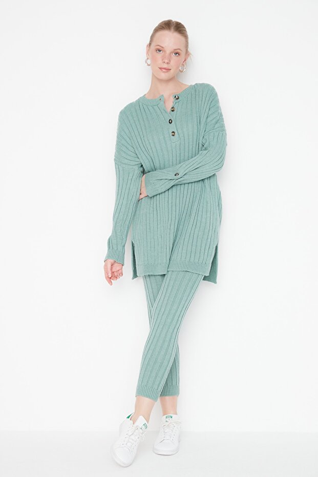 Ribbed Mint Knit Set - Loose Fit, Two-Piece Top and Bottom Set TWOAW22AU0039 - 1