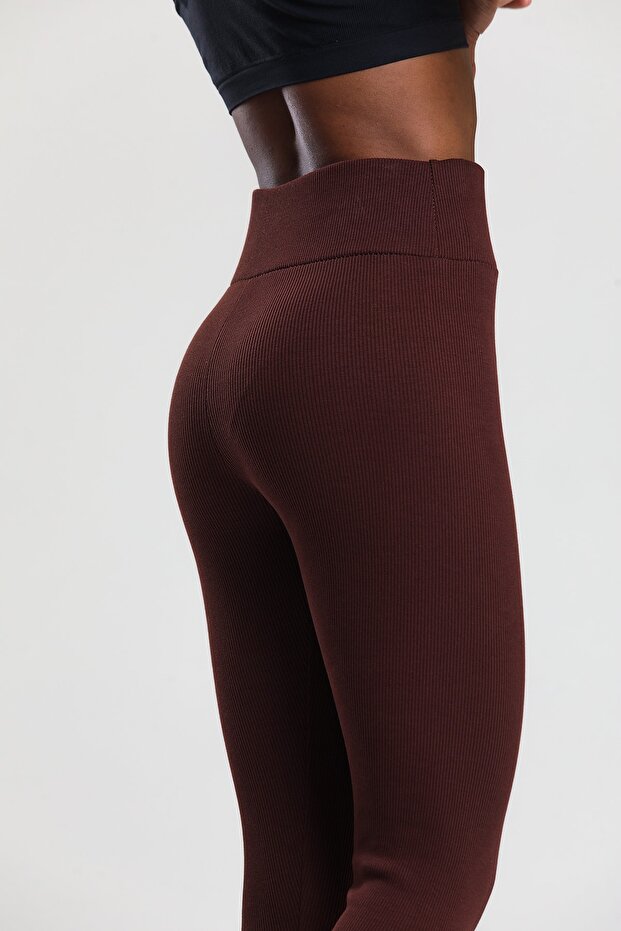 Smeđe rebraste helanke - 6