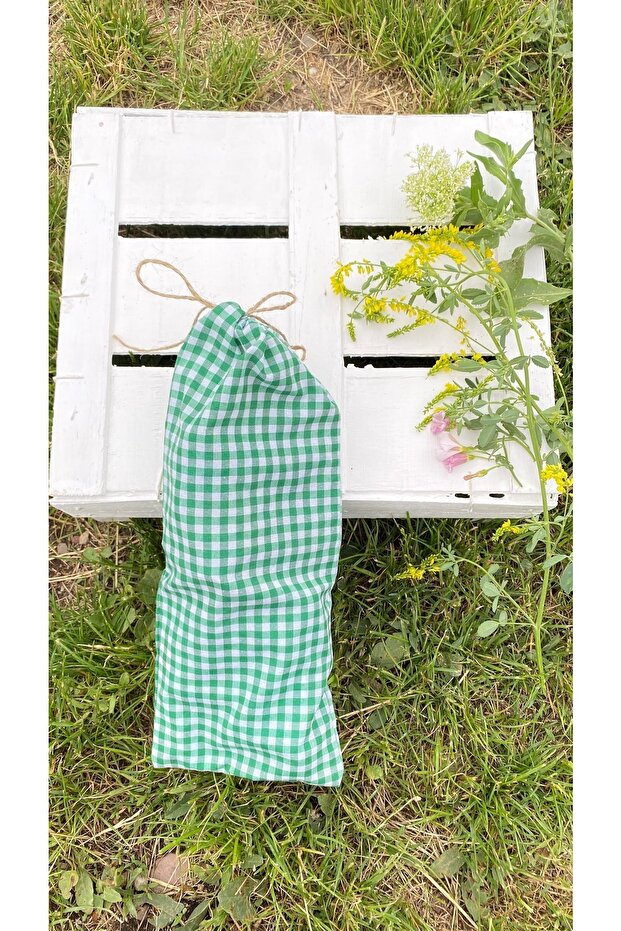 Green Colored Gift Bag with Gingham Pattern - 2
