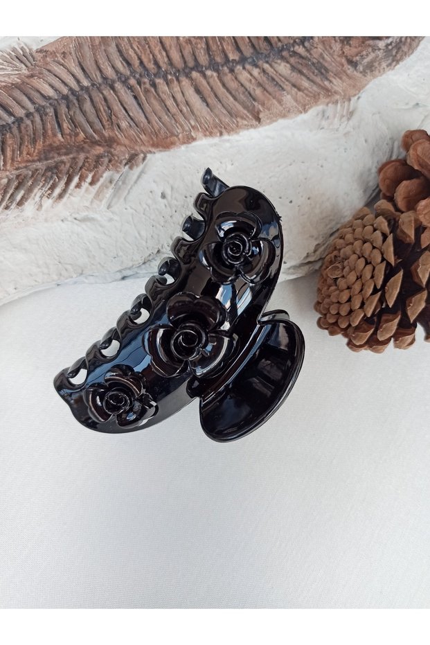 Large Size Floral Black Women's Latch Buckle