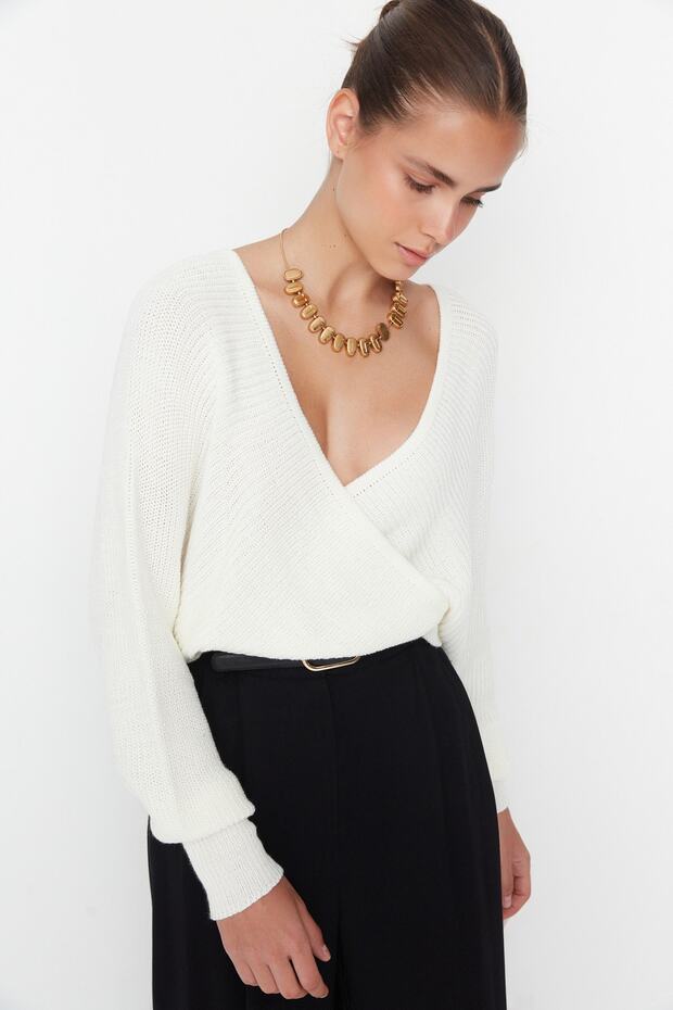 Ecrufarbener zweireihiger Strickpullover TWOAW21KZ1277 - 2