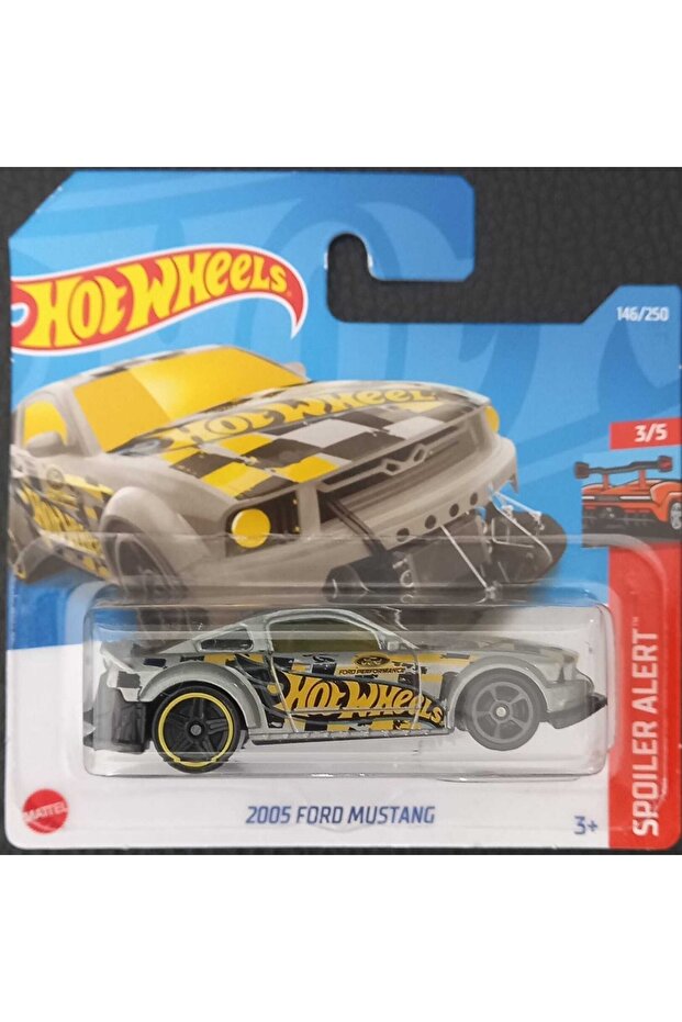 2005 فورد موستانج