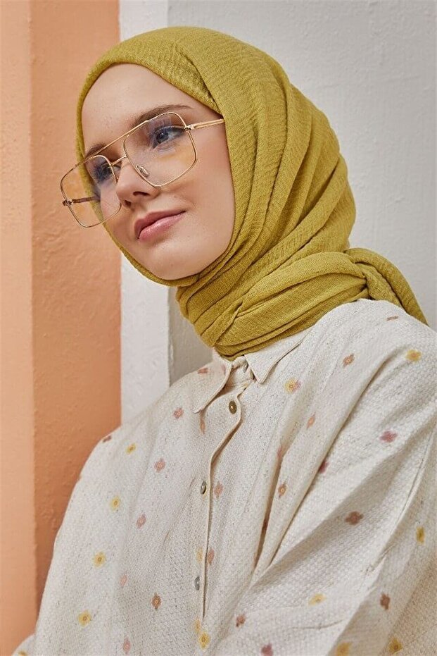 Bürümcük شال زيتي أخضر