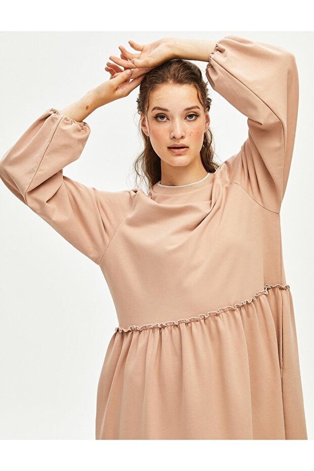Katlı Balon Kol Elbise Bej - 2