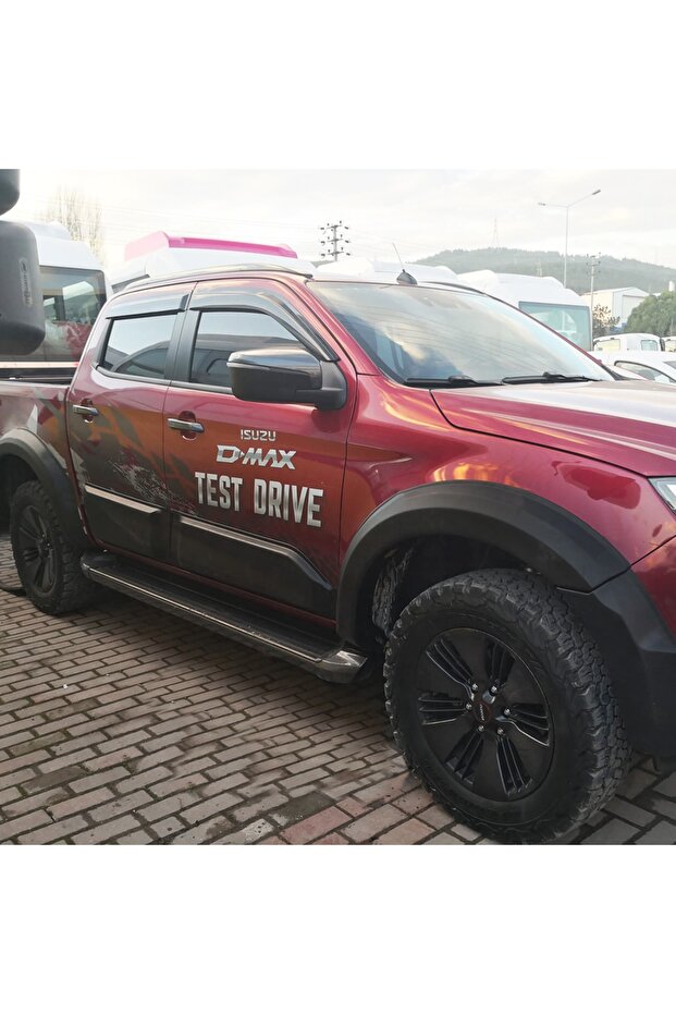 Isuzu D-max Uyumlu Yan Kapı Dodik Set Abs 4 Prç 2021- - 4