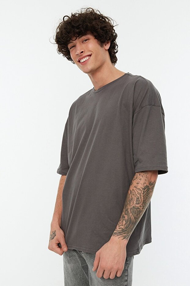 Antrasit Oversize/Geniş Kesim %100 Pamuklu Kısa Kollu Basic T-Shirt TMNSS22TS0318 - 4