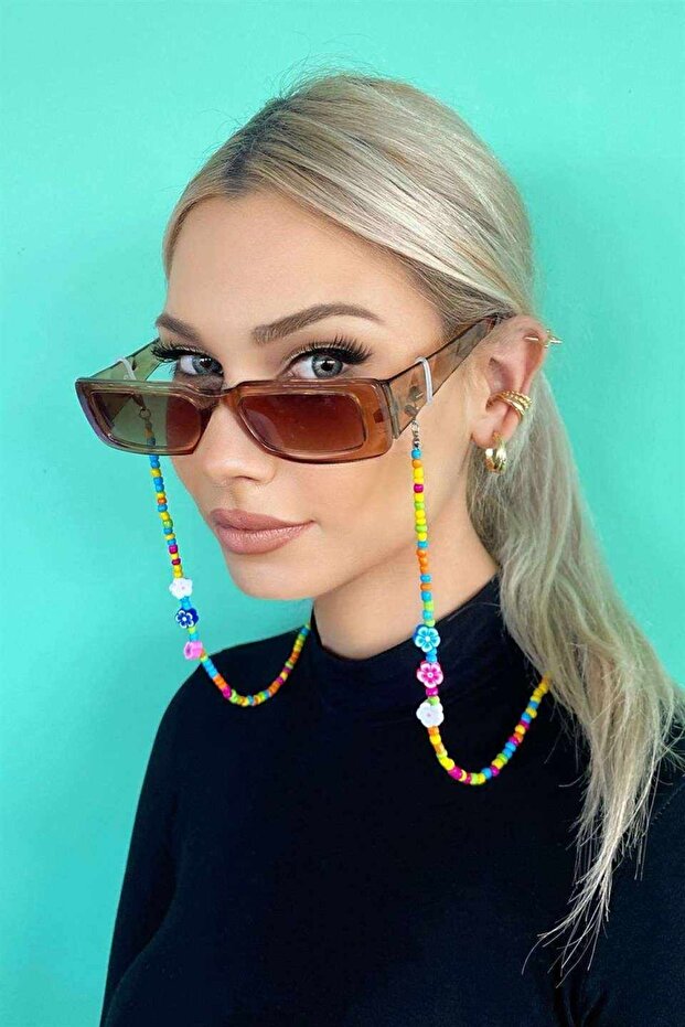 Mixed Color Flower Figured Bead Detailed Eyeglass Chain Glasses Accessory