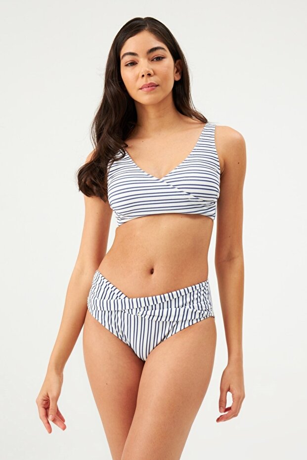 Kruvaze Bikini Üstü - 2