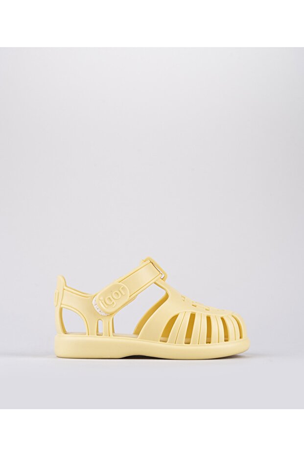 Tobby Solid Vanilla Sandals - 3