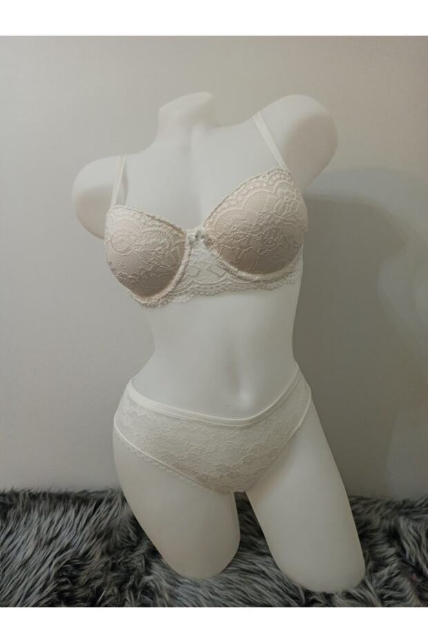 مجموعة منقوشة من الدانتيل الأبيض المدعوم من Underwire - 2