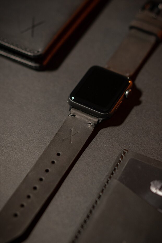 Minimal X Apple Watch Kordonu 38/40/41 Mm - Siyah Gerçek Deri & El Yapımı - 3