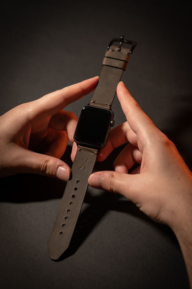 Minimal X Apple Watch Kordonu 42/44/45 Mm - Kestane Crazy Gerçek Deri & El Yapımı - 2