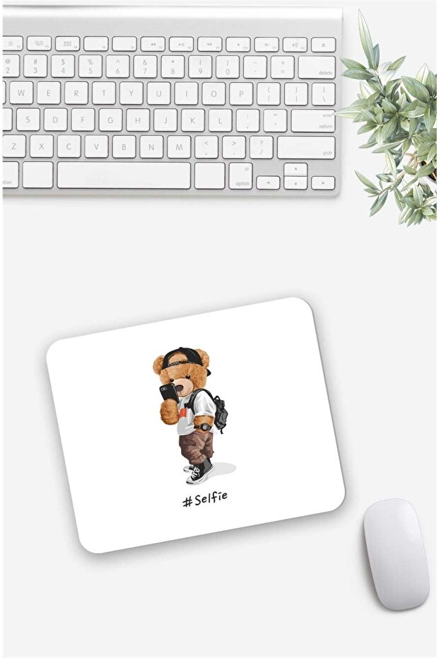 Selfie Teddy Patterned Mouse Pad - 1