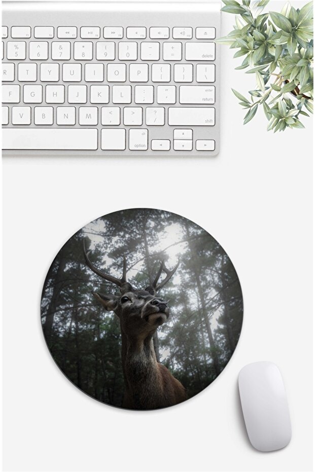 Deer Patterned Mouse Pad - 1