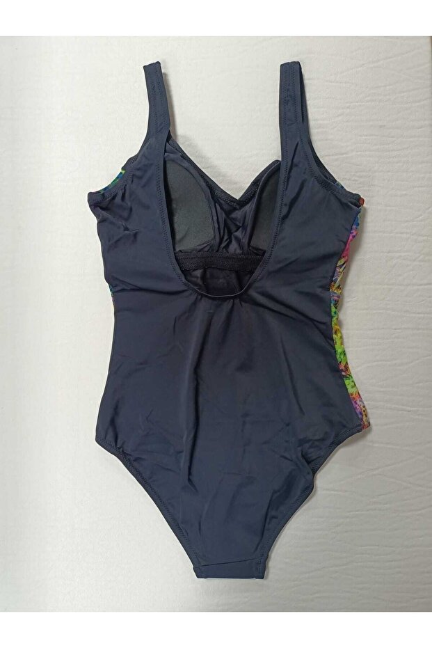 ملابس السباحة منقوشة - 2