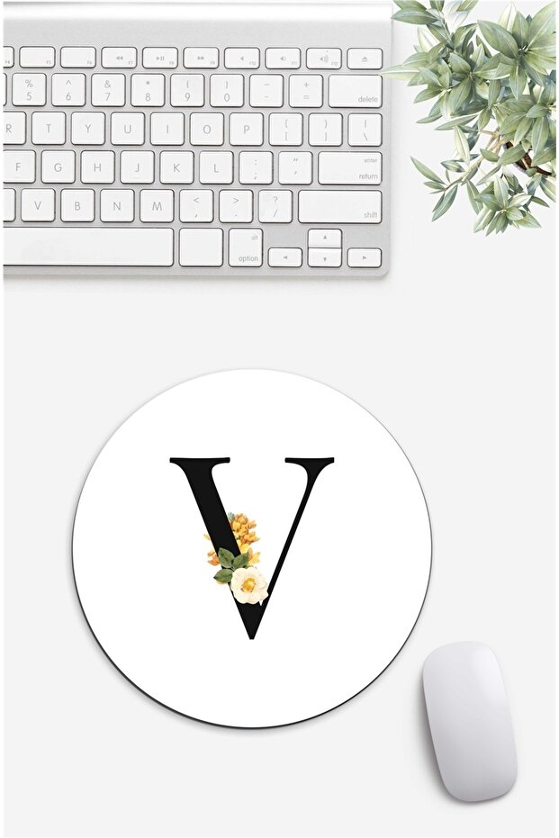 Letter V Patterned Mouse Pad - 1